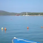 By Adriatic Sea Near Ibenik Apartamento