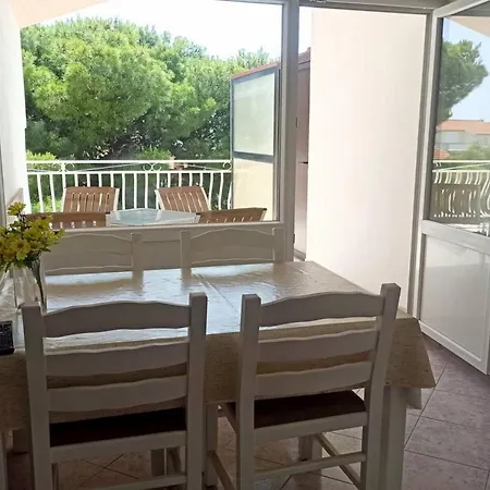 Apartment Pletikosa Gaj - Two Bedroom With A Sea View A5